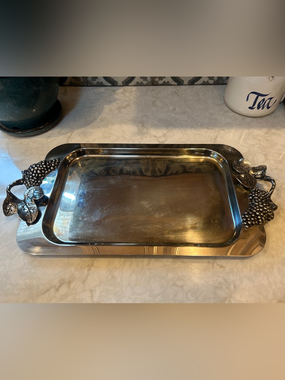 VINTAGE 1980s Heavy rectangular tray by Godinger Silver Art Co.- Silver Plate